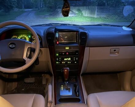 Бежевый Киа Соренто, объемом двигателя 3.5 л и пробегом 274 тыс. км за 7000 $, фото 5 на Automoto.ua