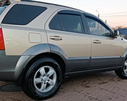 Кіа Соренто 2009 у Белой Церкве на Automoto.ua Бежевий Кіа Соренто, об'ємом двигуна 2.5 л та пробігом 350 тис. км за 8500 $, фото 1 на Automoto.ua