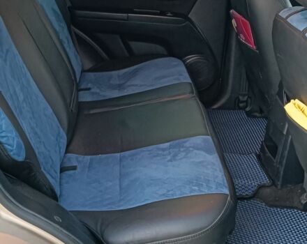 Кіа Соренто 2009 у Белой Церкве на Automoto.ua Бежевий Кіа Соренто, об'ємом двигуна 2.5 л та пробігом 350 тис. км за 8500 $, фото 8 на Automoto.ua