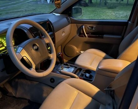 Бежевый Киа Соренто, объемом двигателя 3.5 л и пробегом 274 тыс. км за 7000 $, фото 4 на Automoto.ua