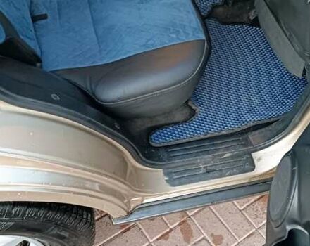 Кіа Соренто 2009 у Белой Церкве на Automoto.ua Бежевий Кіа Соренто, об'ємом двигуна 2.5 л та пробігом 350 тис. км за 8500 $, фото 3 на Automoto.ua