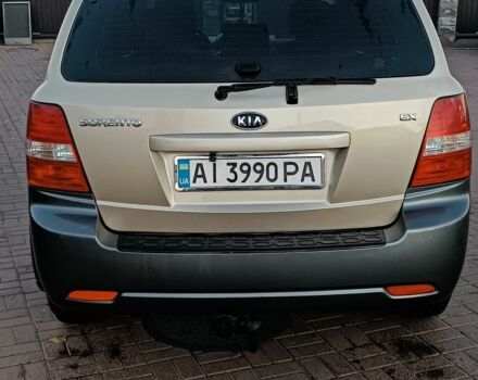Кіа Соренто 2009 у Белой Церкве на Automoto.ua Бежевий Кіа Соренто, об'ємом двигуна 2.5 л та пробігом 350 тис. км за 8500 $, фото 2 на Automoto.ua