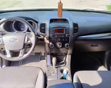 Бежевий Кіа Соренто, об'ємом двигуна 2.36 л та пробігом 207 тис. км за 11300 $, фото 6 на Automoto.ua