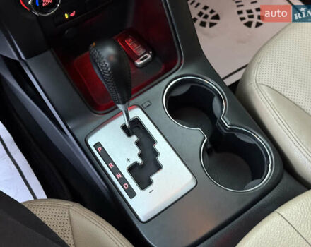 Бежевый Киа Соренто, объемом двигателя 2.4 л и пробегом 203 тыс. км за 10999 $, фото 49 на Automoto.ua