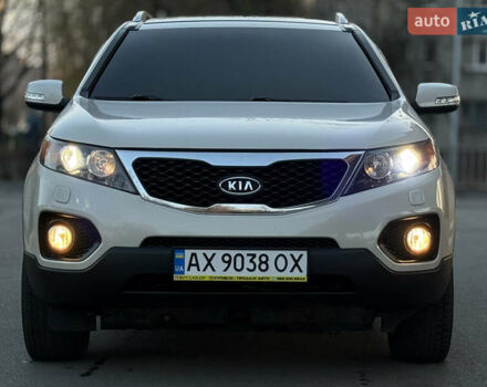 Бежевый Киа Соренто, объемом двигателя 2.4 л и пробегом 203 тыс. км за 10999 $, фото 7 на Automoto.ua