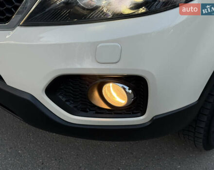 Бежевый Киа Соренто, объемом двигателя 2.4 л и пробегом 203 тыс. км за 10999 $, фото 15 на Automoto.ua