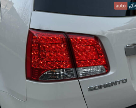 Бежевый Киа Соренто, объемом двигателя 2.4 л и пробегом 203 тыс. км за 10999 $, фото 24 на Automoto.ua