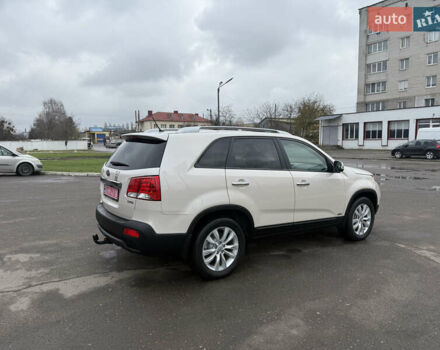 Бежевий Кіа Соренто, об'ємом двигуна 2.2 л та пробігом 269 тис. км за 11200 $, фото 7 на Automoto.ua