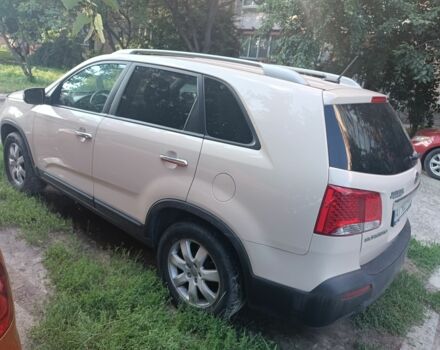 Бежевий Кіа Соренто, об'ємом двигуна 2.4 л та пробігом 286 тис. км за 8700 $, фото 5 на Automoto.ua