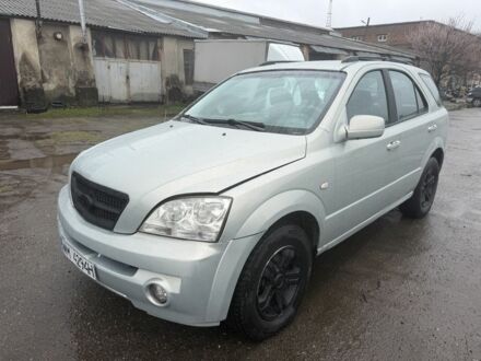 Бежевий Кіа Соренто, об'ємом двигуна 2.5 л та пробігом 286 тис. км за 3200 $, фото 1 на Automoto.ua