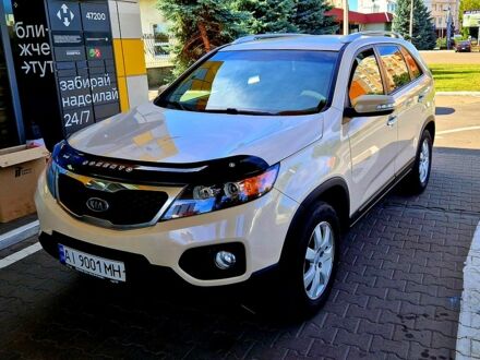 Киа Соренто 2011 в Броварах на Automoto.ua Бежевый Киа Соренто, объемом двигателя 2.4 л и пробегом 260 тыс. км за 10900 $, фото 1 на Automoto.ua