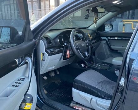 Черный Киа Соренто, объемом двигателя 2.4 л и пробегом 161 тыс. км за 10999 $, фото 6 на Automoto.ua