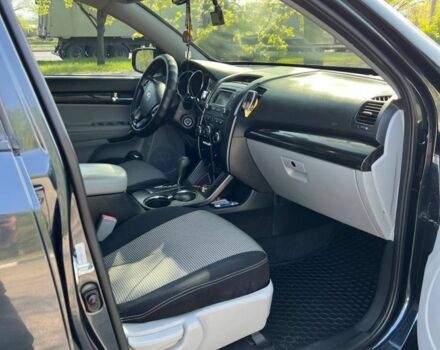 Черный Киа Соренто, объемом двигателя 2.4 л и пробегом 161 тыс. км за 10999 $, фото 5 на Automoto.ua