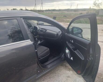 Черный Киа Соренто, объемом двигателя 1.7 л и пробегом 180 тыс. км за 13000 $, фото 4 на Automoto.ua