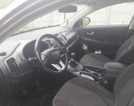 Черный Киа Соренто, объемом двигателя 1.7 л и пробегом 180 тыс. км за 13000 $, фото 8 на Automoto.ua