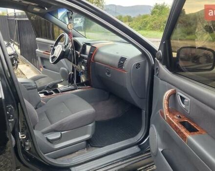 Черный Киа Соренто, объемом двигателя 2.5 л и пробегом 340 тыс. км за 5850 $, фото 16 на Automoto.ua