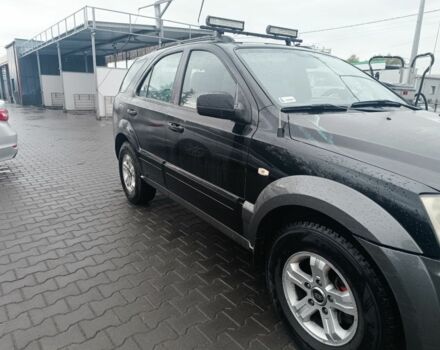 Черный Киа Соренто, объемом двигателя 3.5 л и пробегом 327 тыс. км за 3400 $, фото 12 на Automoto.ua