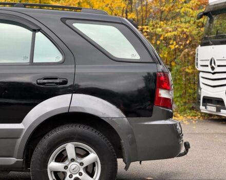 Черный Киа Соренто, объемом двигателя 2.5 л и пробегом 303 тыс. км за 6990 $, фото 6 на Automoto.ua