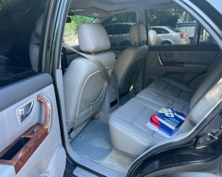 Черный Киа Соренто, объемом двигателя 2.5 л и пробегом 400 тыс. км за 5500 $, фото 5 на Automoto.ua