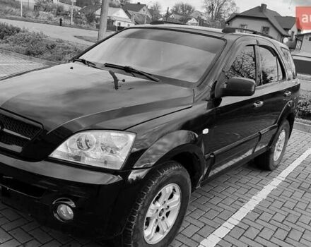 Черный Киа Соренто, объемом двигателя 2.5 л и пробегом 240 тыс. км за 7500 $, фото 1 на Automoto.ua