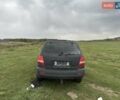 Черный Киа Соренто, объемом двигателя 2.5 л и пробегом 320 тыс. км за 5000 $, фото 2 на Automoto.ua