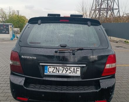 Черный Киа Соренто, объемом двигателя 3.5 л и пробегом 327 тыс. км за 3400 $, фото 2 на Automoto.ua