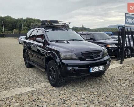 Черный Киа Соренто, объемом двигателя 2.5 л и пробегом 340 тыс. км за 5850 $, фото 3 на Automoto.ua