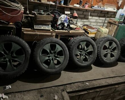 Черный Киа Соренто, объемом двигателя 2.5 л и пробегом 360 тыс. км за 3700 $, фото 7 на Automoto.ua