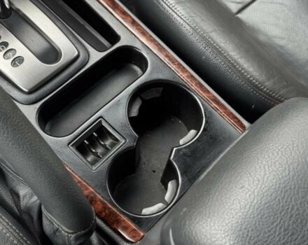 Черный Киа Соренто, объемом двигателя 2.5 л и пробегом 303 тыс. км за 6990 $, фото 22 на Automoto.ua