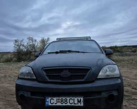 Черный Киа Соренто, объемом двигателя 2.5 л и пробегом 300 тыс. км за 3299 $, фото 1 на Automoto.ua