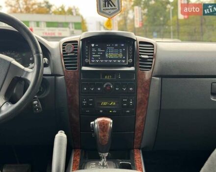 Чорний Кіа Соренто, об'ємом двигуна 2.5 л та пробігом 303 тис. км за 7490 $, фото 34 на Automoto.ua