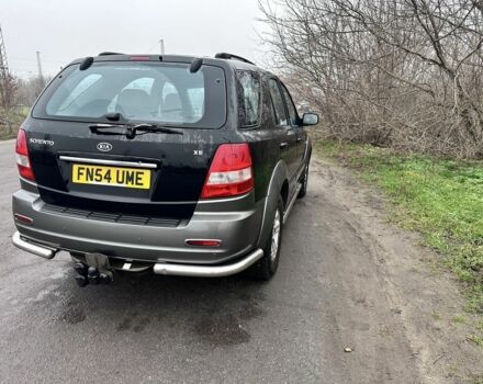 Черный Киа Соренто, объемом двигателя 2.5 л и пробегом 270 тыс. км за 4200 $, фото 3 на Automoto.ua