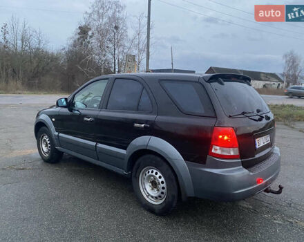 Черный Киа Соренто, объемом двигателя 2.5 л и пробегом 250 тыс. км за 4150 $, фото 3 на Automoto.ua