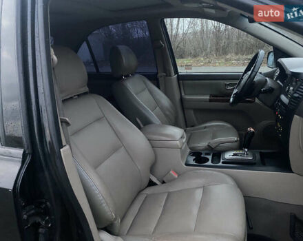 Черный Киа Соренто, объемом двигателя 2.5 л и пробегом 250 тыс. км за 4150 $, фото 15 на Automoto.ua