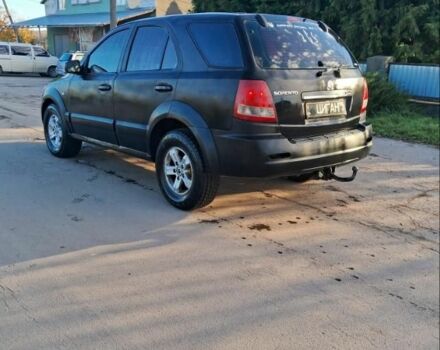 Черный Киа Соренто, объемом двигателя 2.5 л и пробегом 310 тыс. км за 3800 $, фото 2 на Automoto.ua
