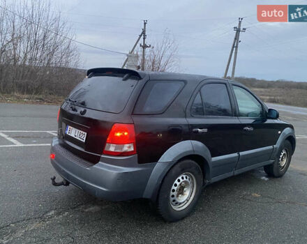 Черный Киа Соренто, объемом двигателя 2.5 л и пробегом 250 тыс. км за 4150 $, фото 5 на Automoto.ua