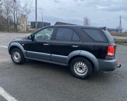 Черный Киа Соренто, объемом двигателя 2.5 л и пробегом 250 тыс. км за 4150 $, фото 3 на Automoto.ua