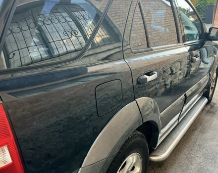 Черный Киа Соренто, объемом двигателя 2.5 л и пробегом 216 тыс. км за 148000 $, фото 2 на Automoto.ua