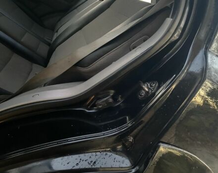 Черный Киа Соренто, объемом двигателя 2.5 л и пробегом 200 тыс. км за 7100 $, фото 12 на Automoto.ua