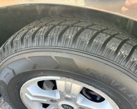 Черный Киа Соренто, объемом двигателя 2.5 л и пробегом 200 тыс. км за 5500 $, фото 3 на Automoto.ua