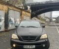 Чорний Кіа Соренто, об'ємом двигуна 2.5 л та пробігом 345 тис. км за 3600 $, фото 6 на Automoto.ua