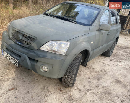 Черный Киа Соренто, объемом двигателя 2.5 л и пробегом 293 тыс. км за 3450 $, фото 10 на Automoto.ua