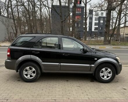 Чорний Кіа Соренто, об'ємом двигуна 2.5 л та пробігом 198 тис. км за 4950 $, фото 5 на Automoto.ua