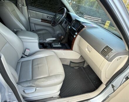 Чорний Кіа Соренто, об'ємом двигуна 2.5 л та пробігом 165 тис. км за 3500 $, фото 4 на Automoto.ua