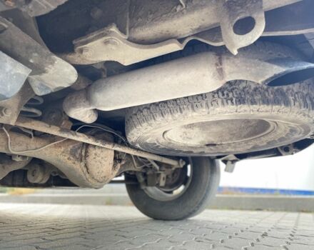 Черный Киа Соренто, объемом двигателя 2.5 л и пробегом 270 тыс. км за 3350 $, фото 12 на Automoto.ua