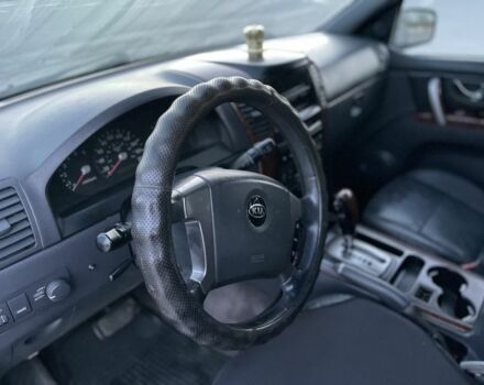 Черный Киа Соренто, объемом двигателя 2.5 л и пробегом 310 тыс. км за 3950 $, фото 21 на Automoto.ua