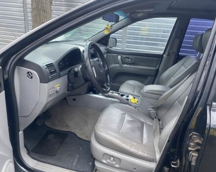 Чорний Кіа Соренто, об'ємом двигуна 2.5 л та пробігом 341 тис. км за 4300 $, фото 4 на Automoto.ua