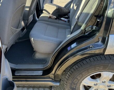 Черный Киа Соренто, объемом двигателя 2.4 л и пробегом 205 тыс. км за 6650 $, фото 13 на Automoto.ua