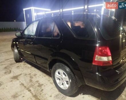 Черный Киа Соренто, объемом двигателя 2.5 л и пробегом 256 тыс. км за 7250 $, фото 4 на Automoto.ua