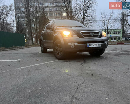 Черный Киа Соренто, объемом двигателя 2.5 л и пробегом 340 тыс. км за 7500 $, фото 20 на Automoto.ua